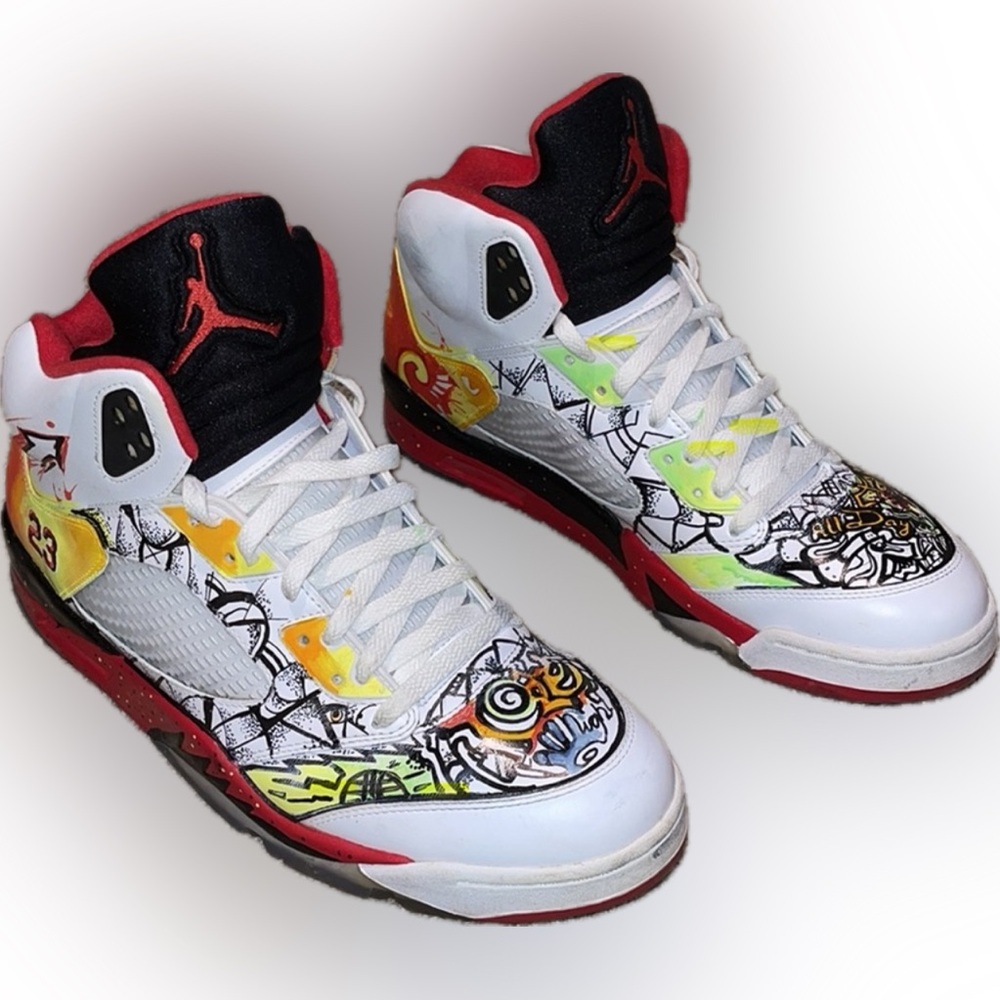 Nike Air Jordan 5 Retro | Fire Red - Picture 4 of 11